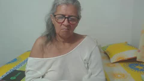 Snapshot of candy_mature_ chatting on 9, 3, 2025 candy online show from 9, 3, 2025