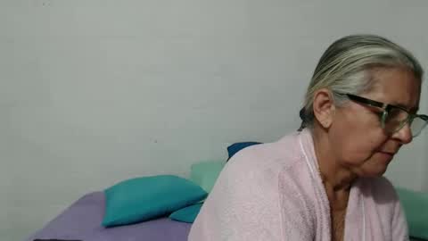 Snapshot of candy_mature_ chatting on 15, 9, 2025 candy online show from 15, 9, 2025