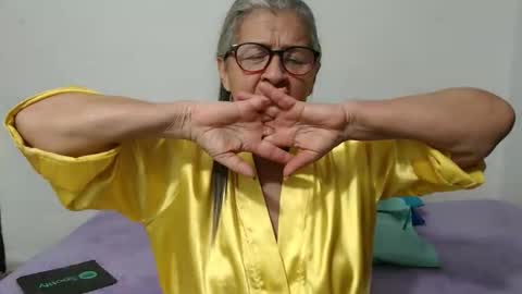 Snapshot of candy_mature_ chatting on 21, 9, 2025 candy online show from 21, 9, 2025