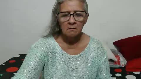 Snapshot of candy_mature_ chatting on 30, 11, 2025 candy online show from 30, 11, 2025