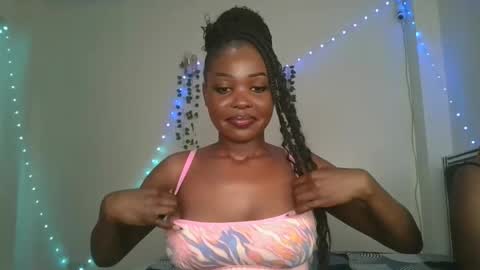 Snapshot of candy_pop1 chatting on 28, 9, 2025 CANDY online show from 28, 9, 2025