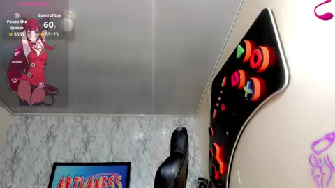 Snapshot of candy_walker__ chatting on 25, 11, 2025 candy_walker__ online show from 25, 11, 2025