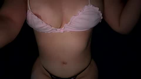 Snapshot of candybb8 chatting on 15, 7, 2026 candybb8 online show from 15, 7, 2026
