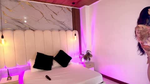 candyclair01 online show from 27, 11, 2025