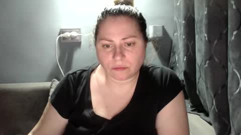 Laura online show from 19, 11, 2025