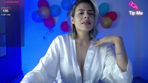 Candy Dowson online show from 17, 12, 2024