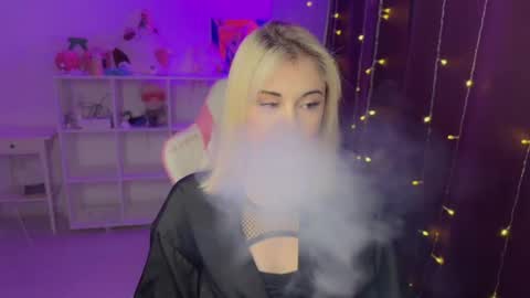 You can call me HH online show from 27, 11, 2025