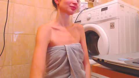 CANDYJESx online show from 10, 12, 2024