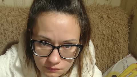 say meow and send tips  online show from 17, 1, 2025