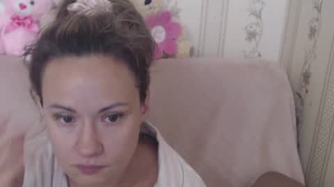 Snapshot of candylady136 chatting on 17, 7, 2026 say meow and send tip online show from 17, 7, 2026