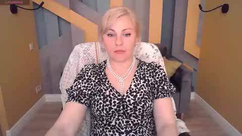 Snapshot of candylons chatting on 27, 4, 2026 CandyLons online show from 27, 4, 2026