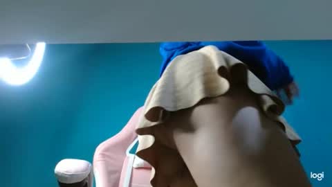 Snapshot of candymilfff chatting on 6, 2, 2026 candymilfff online show from 6, 2, 2026