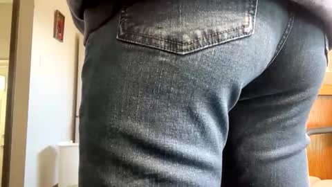 Snapshot of candypeachass chatting on 16, 2, 2026 candypeachass online show from 16, 2, 2026