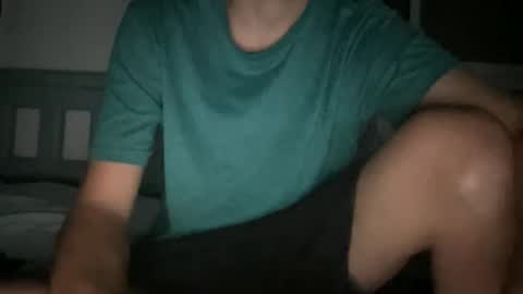 Snapshot of candyperfumeboyy chatting on 27, 4, 2026 candyperfumeboyy online show from 27, 4, 2026