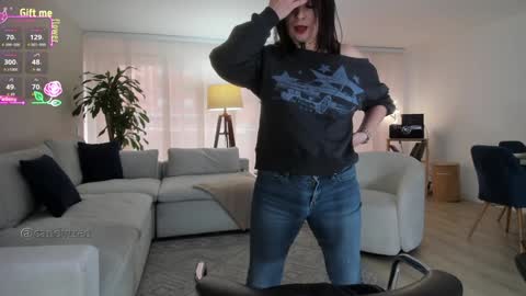 Gabriela K girl online show from 28, 9, 2025