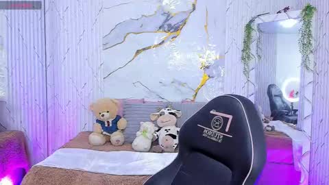 Snapshot of candyy_tay1 chatting on 14, 3, 2026 CANDYY online show from 14, 3, 2026