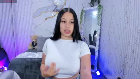 Snapshot of candyy_tay1 chatting on 24, 4, 2026 CANDYY online show from 24, 4, 2026
