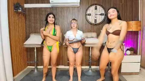 Snapshot of canelasquirtxxx chatting on 6, 2, 2026 Sara online show from 6, 2, 2026