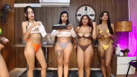 Snapshot of canelasquirtxxx chatting on 26, 5, 2026 Sara online show from 26, 5, 2026