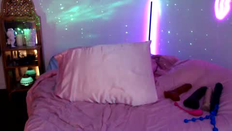 Snapshot of cannababykush chatting on 14, 12, 2024 cnbabyk online show from 14, 12, 2024