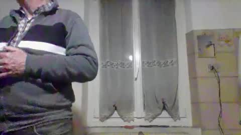 Snapshot of cantera577 chatting on 5, 11, 2025 cantera577 online show from 5, 11, 2025