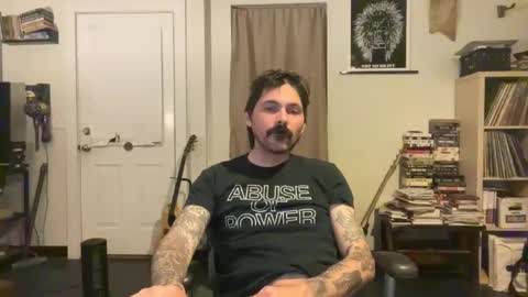 Snapshot of cantleavethehouse chatting on 28, 12, 2024 cantleavethehouse online show from 28, 12, 2024