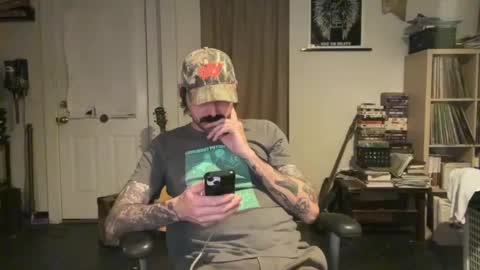 Snapshot of cantleavethehouse chatting on 16, 2, 2025 cantleavethehouse online show from 16, 2, 2025