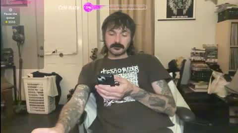 Snapshot of cantleavethehouse chatting on 11, 9, 2025 cantleavethehouse online show from 11, 9, 2025