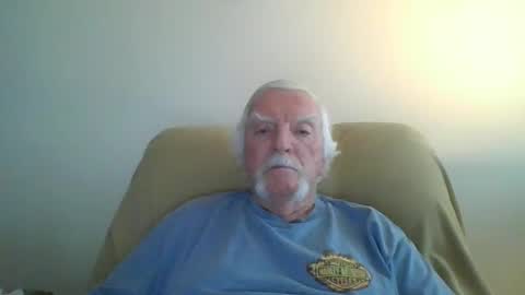 Snapshot of capecod21 chatting on 17, 2, 2025 capecod21 online show from 17, 2, 2025