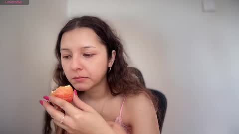 Emma online show from 25, 2, 2025