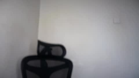 Emma online show from 8, 4, 2026