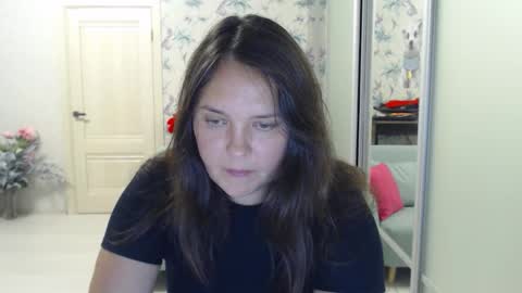 Snapshot of cappuchinno chatting on 3, 11, 2025 cappuchinno online show from 3, 11, 2025