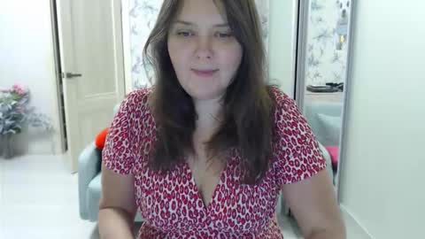 Snapshot of cappuchinno2 chatting on 27, 11, 2025 cappuchinno2 online show from 27, 11, 2025