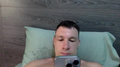 Snapshot of capt_oliver chatting on 11, 1, 2026 follow my twitter online show from 11, 1, 2026