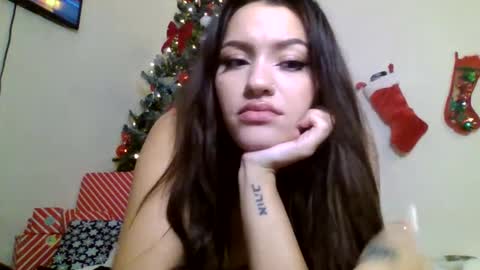 caramelmami26 online show from 25, 12, 2024