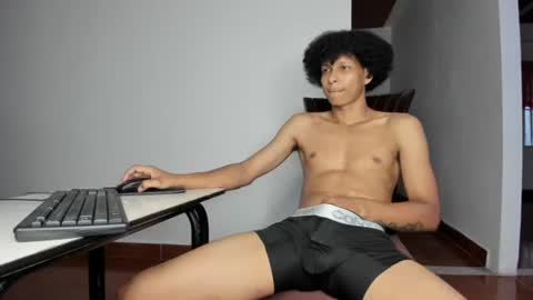 Snapshot of cardrey05 chatting on 18, 7, 2026 Carlos and Cristian online show from 18, 7, 2026