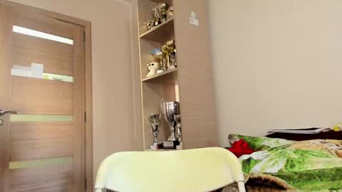 Laz online show from 24, 2, 2025