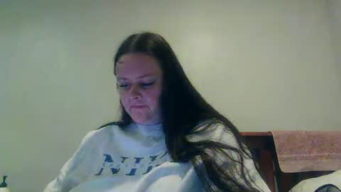 Snapshot of carinabro10 chatting on 22, 10, 2025 carinabro10 online show from 22, 10, 2025