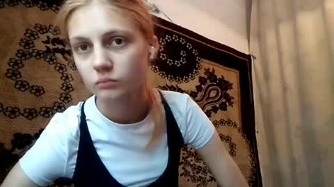 Snapshot of carissaalderson chatting on 18, 5, 2026 Kira online show from 18, 5, 2026