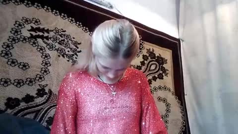 Snapshot of carissaalderson chatting on 20, 5, 2026 Kira online show from 20, 5, 2026