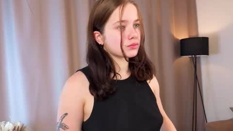 Elena online show from 18, 10, 2025