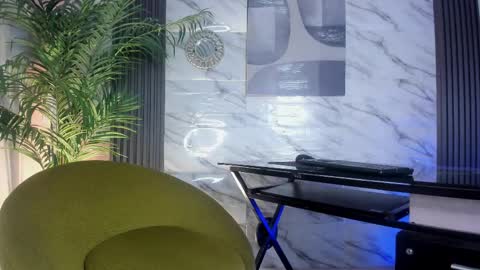 Carla  online show from 13, 2, 2025