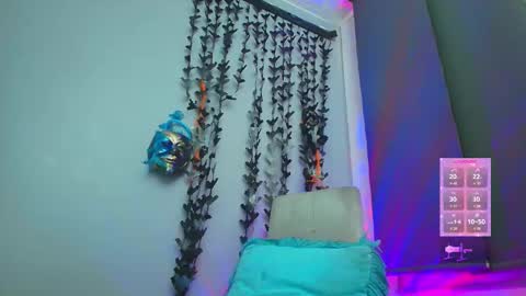 Snapshot of carla_rossi chatting on 29, 10, 2025 Carla online show from 29, 10, 2025