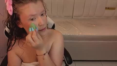 Carla  online show from 24, 11, 2025