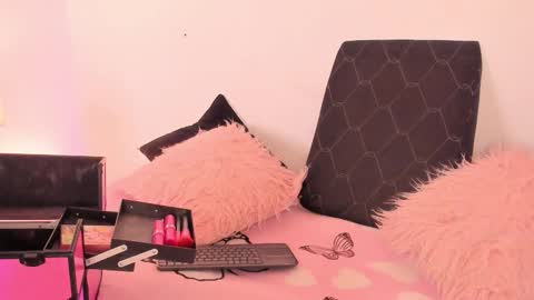 Carla Wet18 online show from 26, 11, 2025