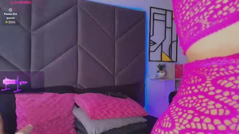 Snapshot of carlaguzman_ chatting on 22, 6, 2026 Carla online show from 22, 6, 2026
