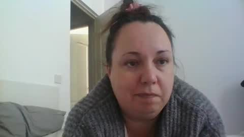 Snapshot of carlaruth chatting on 28, 9, 2025 Carlaruth online show from 28, 9, 2025