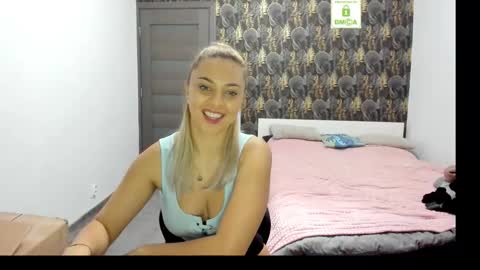 CarlaStaceFun online show from 26, 11, 2025