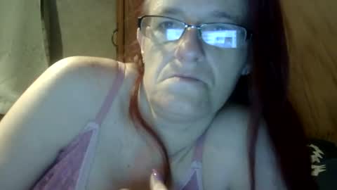 carleeswoman08 online show from 11, 2, 2026