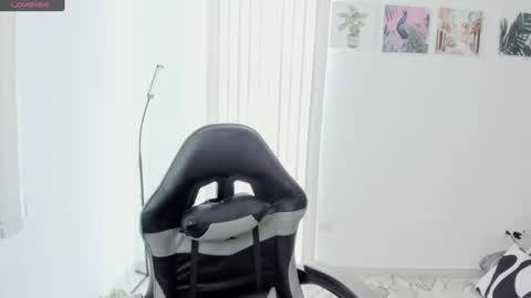 Snapshot of carlin1511 chatting on 6, 7, 2026 carlin1511 online show from 6, 7, 2026